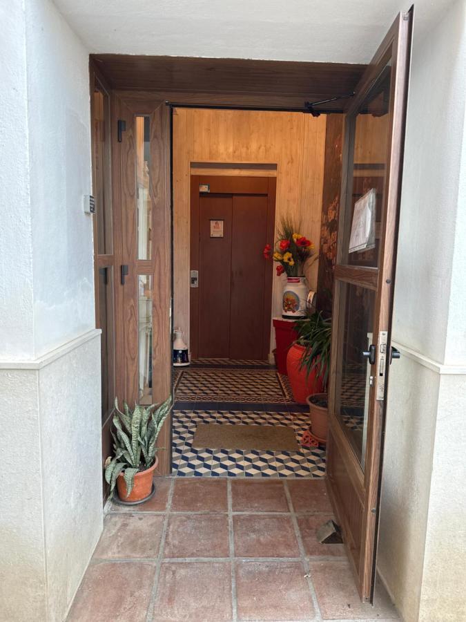 Hostal Moon Tolox Eksteriør bilde